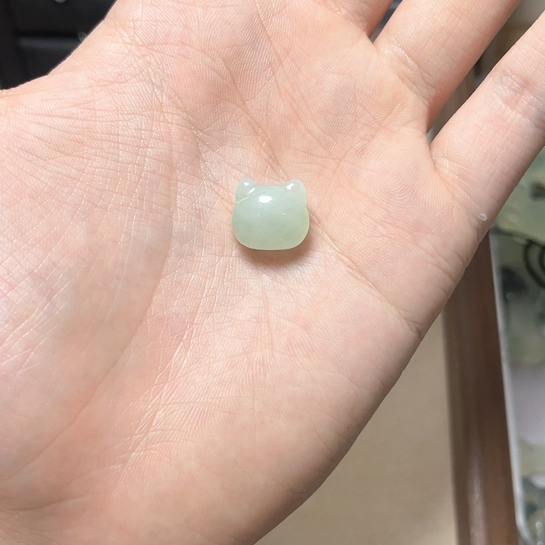 岫玉颈饰未镶嵌编好绳子发货