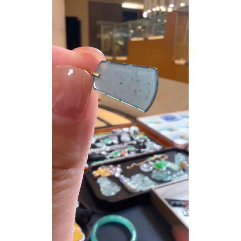 翡翠18K金镶嵌吊坠(不含链)天然A货翡翠HCH05多样性发一