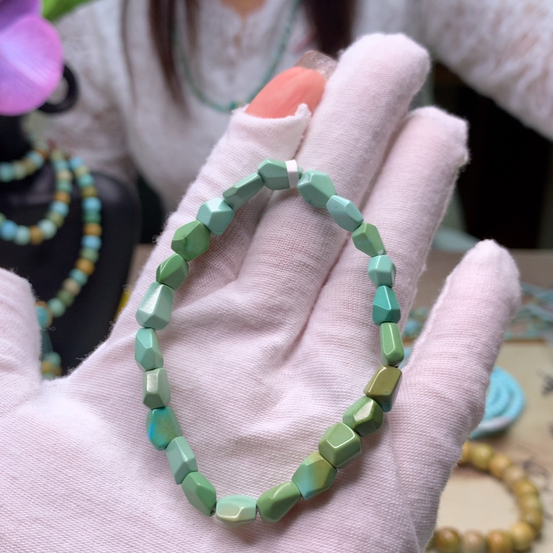 绿松石未镶嵌配饰