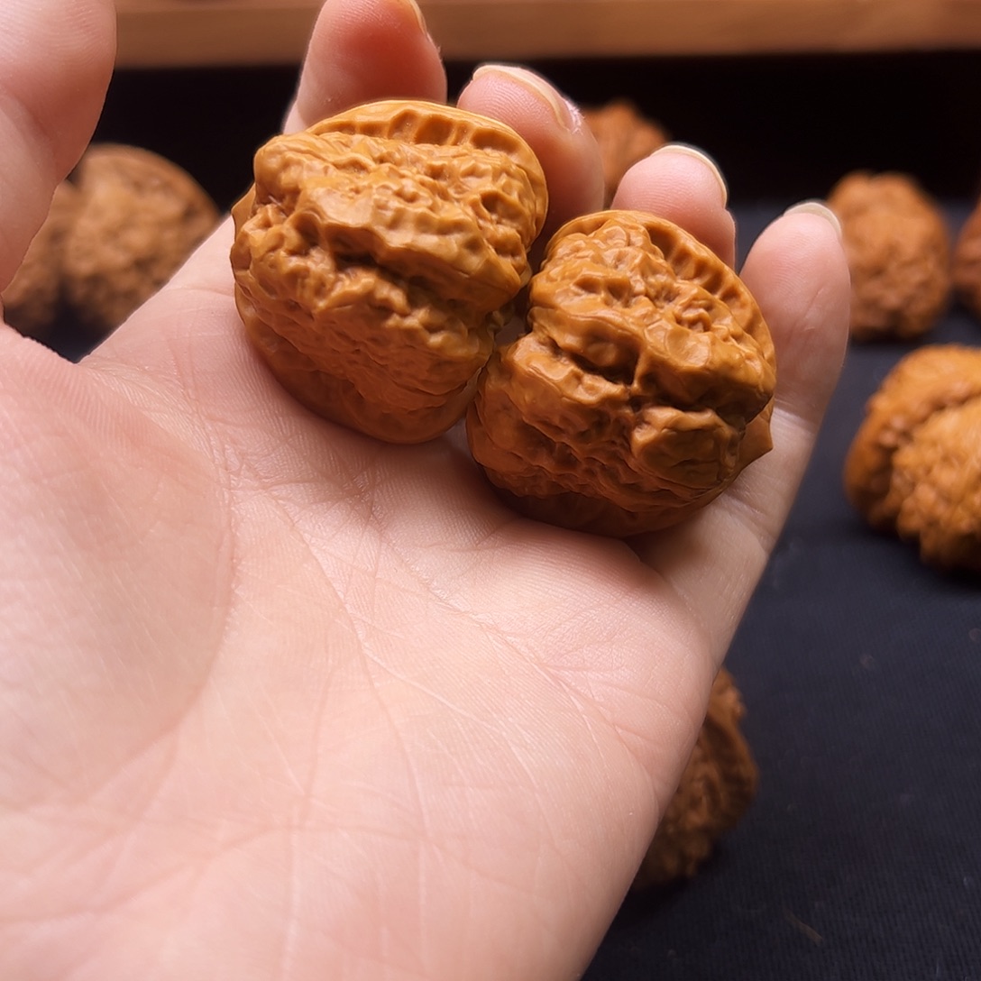 把件核桃四开三角蛙39