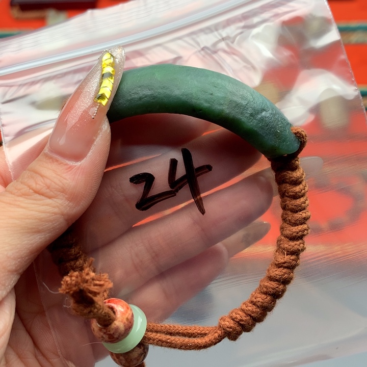 和田玉（糖玉）颈饰未镶嵌?****?