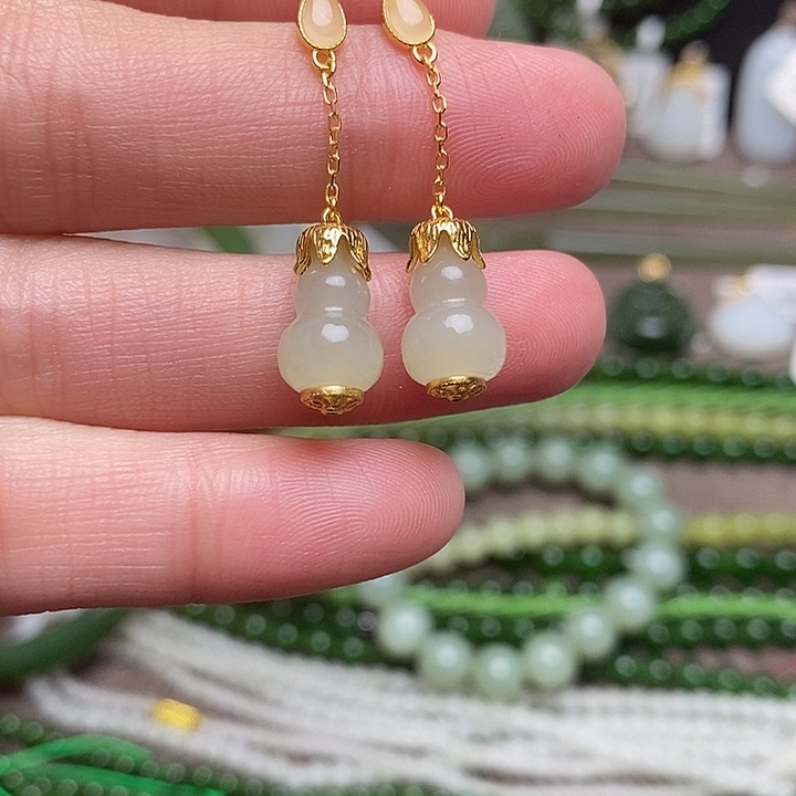 和田玉银S925镶嵌耳饰