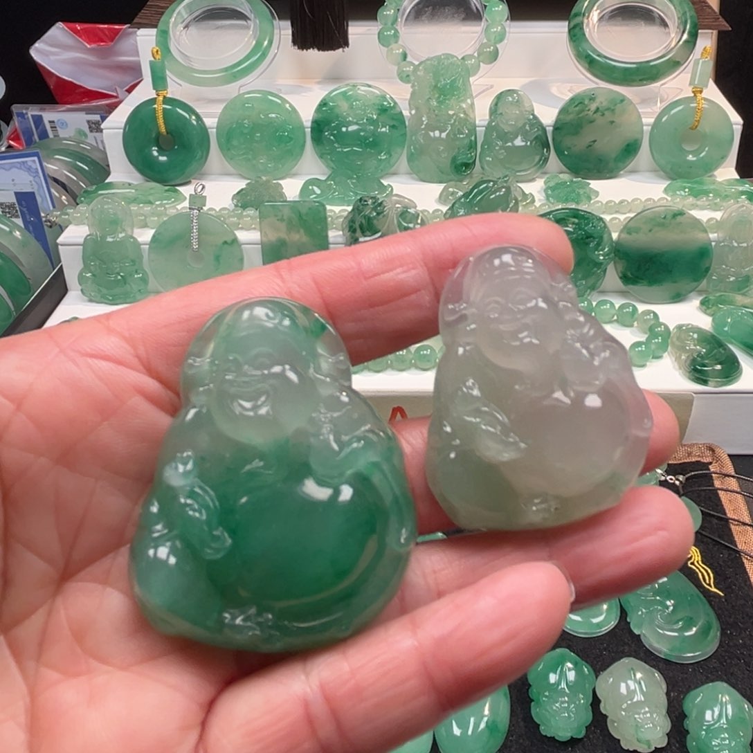 石英质玉吊坠(不含链)合金