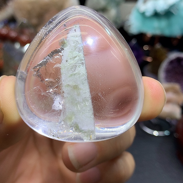 未镶嵌水晶大型摆件（非配饰）