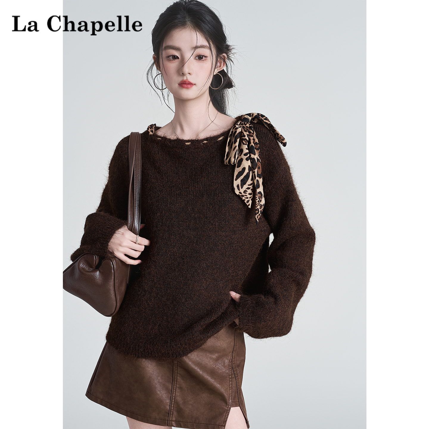 拉夏贝尔复古豹纹绑带圆领软糯毛衣女小个子慵懒宽松针织衫上衣冬