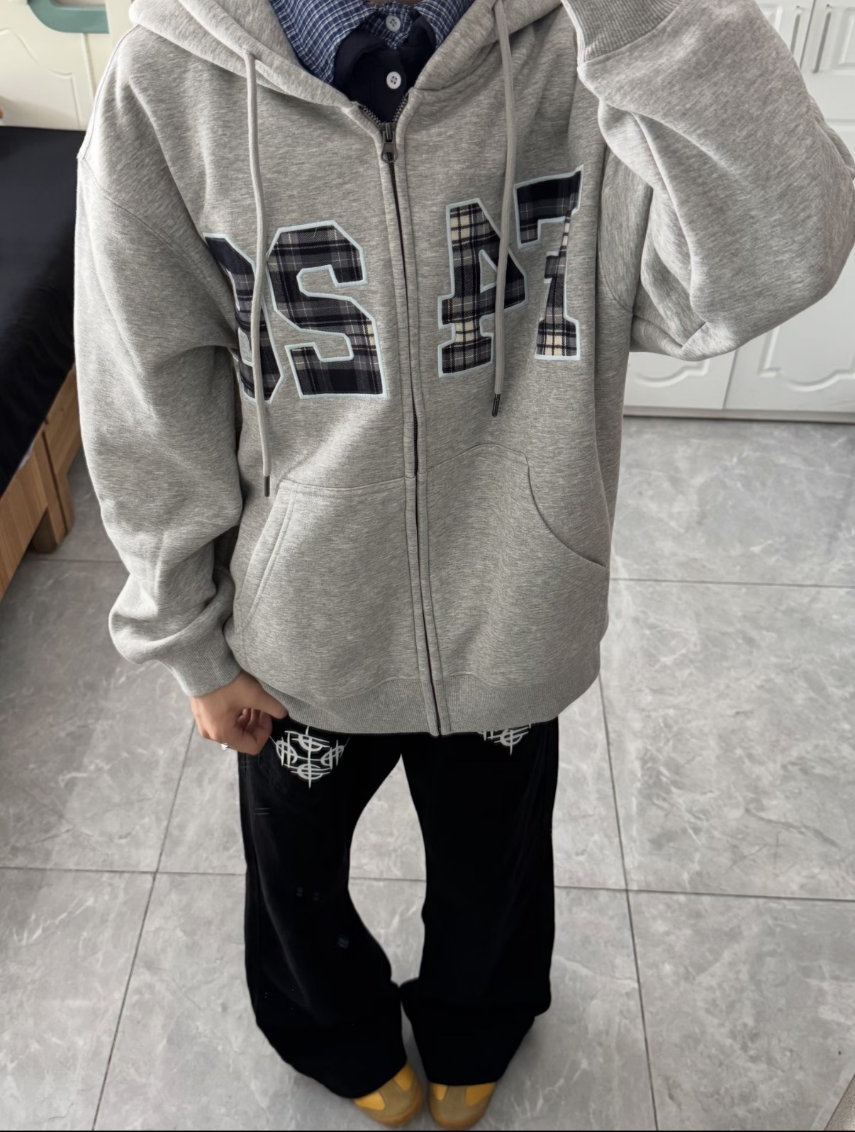 老6格子刺绣开衫男女同款三色(默认微瑕）