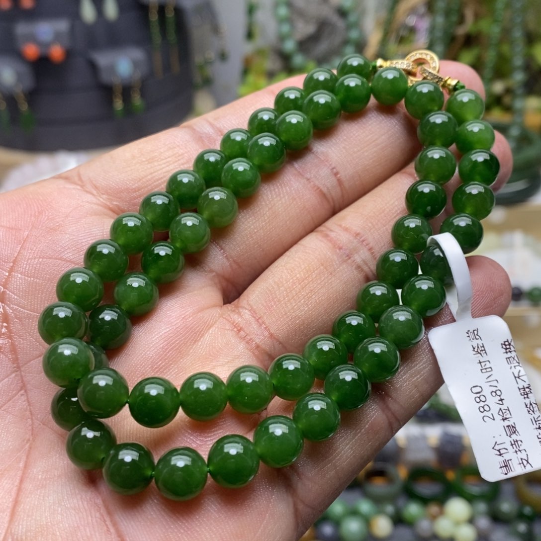 和田玉（碧玉）颈饰未镶嵌64