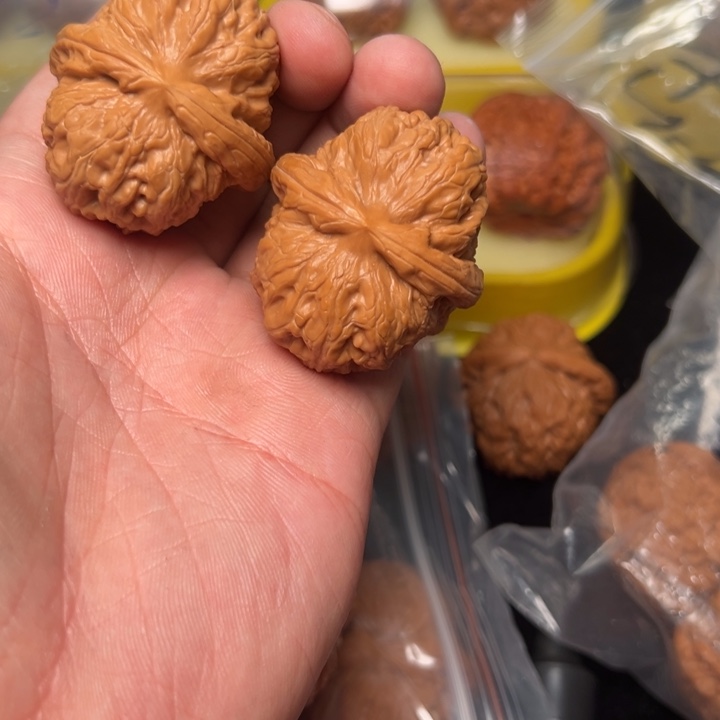 核桃元宝，42已打底