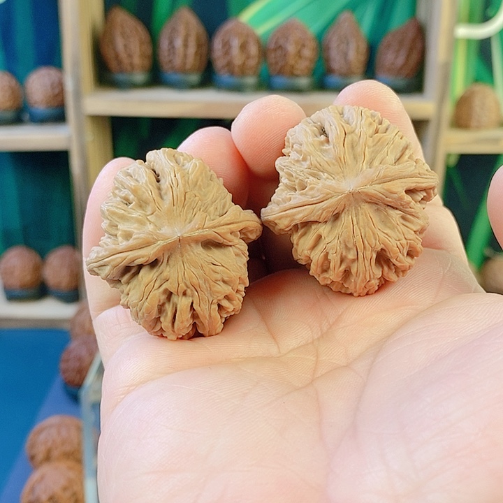 吊坠文玩核桃033核老闷38尺