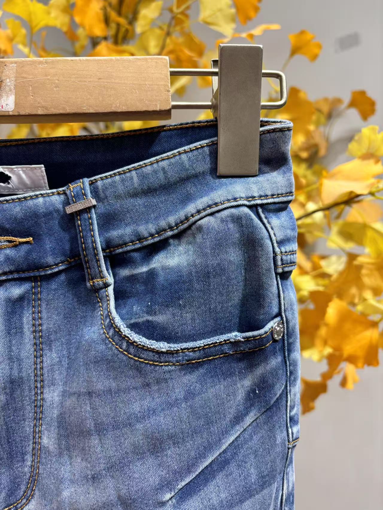 [轻奢] 时时尚女装夏季直筒牛仔裤 ZK264