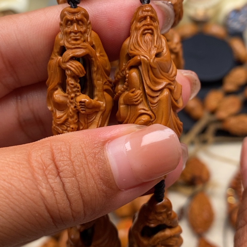 【闪购商品】橄榄核吊坠橄榄手工雕刻工艺