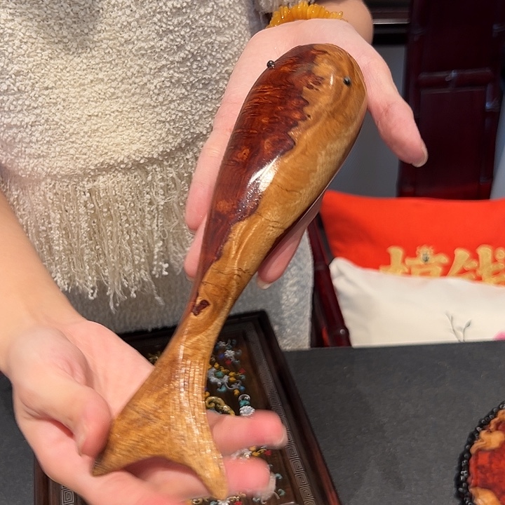 把件未镶嵌大果紫檀（缅甸花梨）