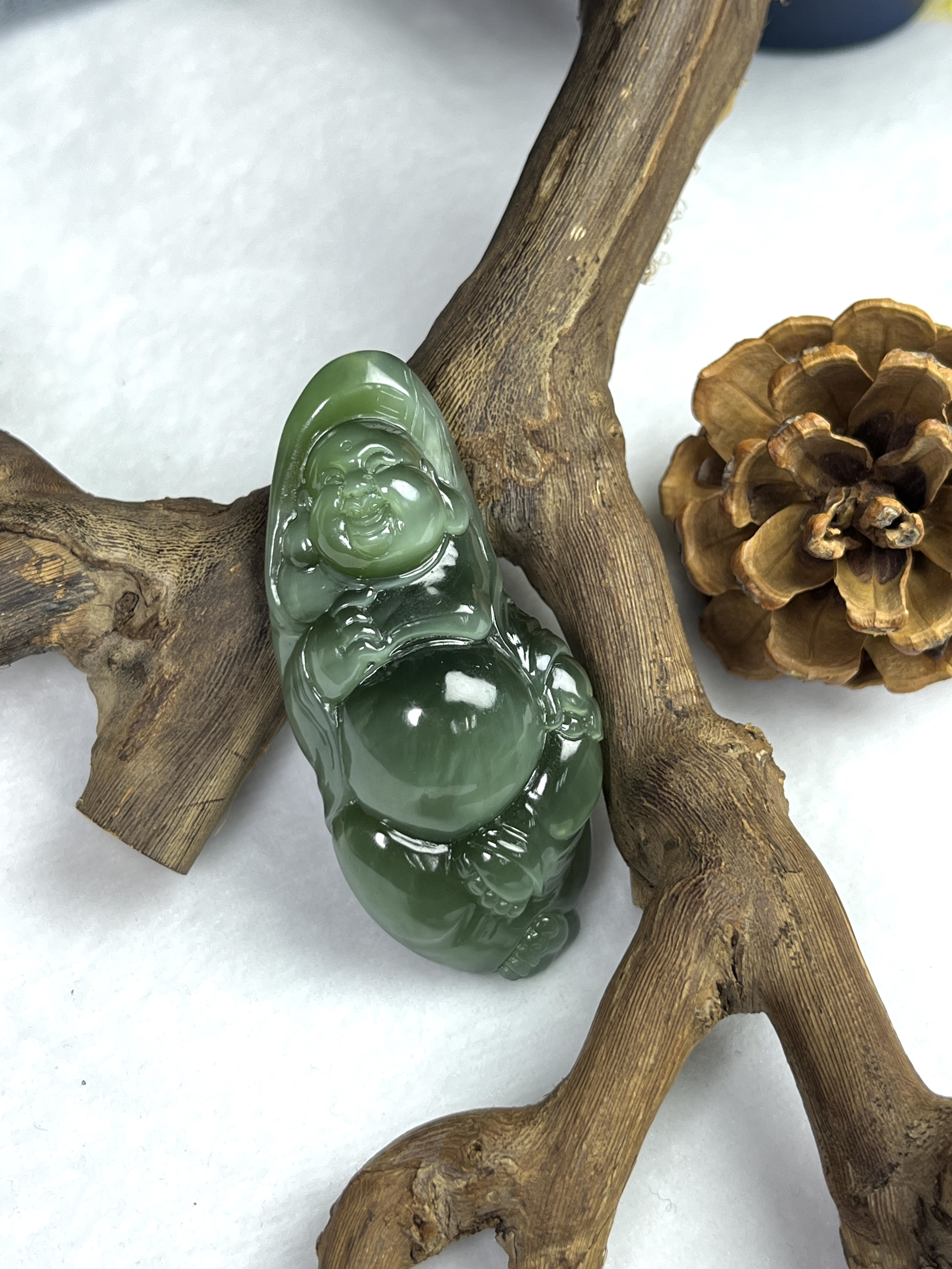 【九哥珠宝LH034】和田玉碧玉猫眼站弥勒佛吊坠 多样性发一件