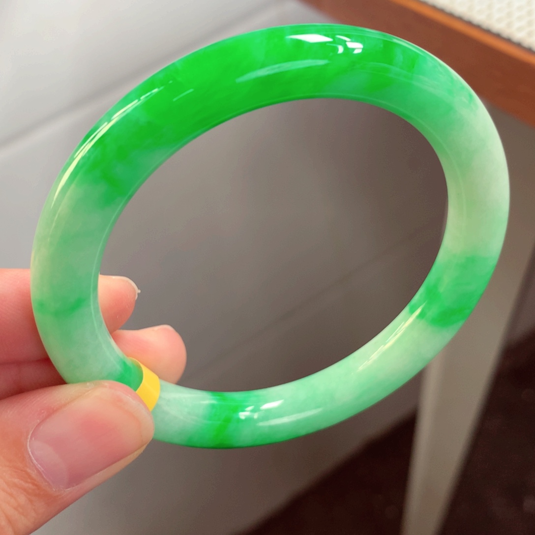 未镶嵌手镯翡翠缅甸翡翠