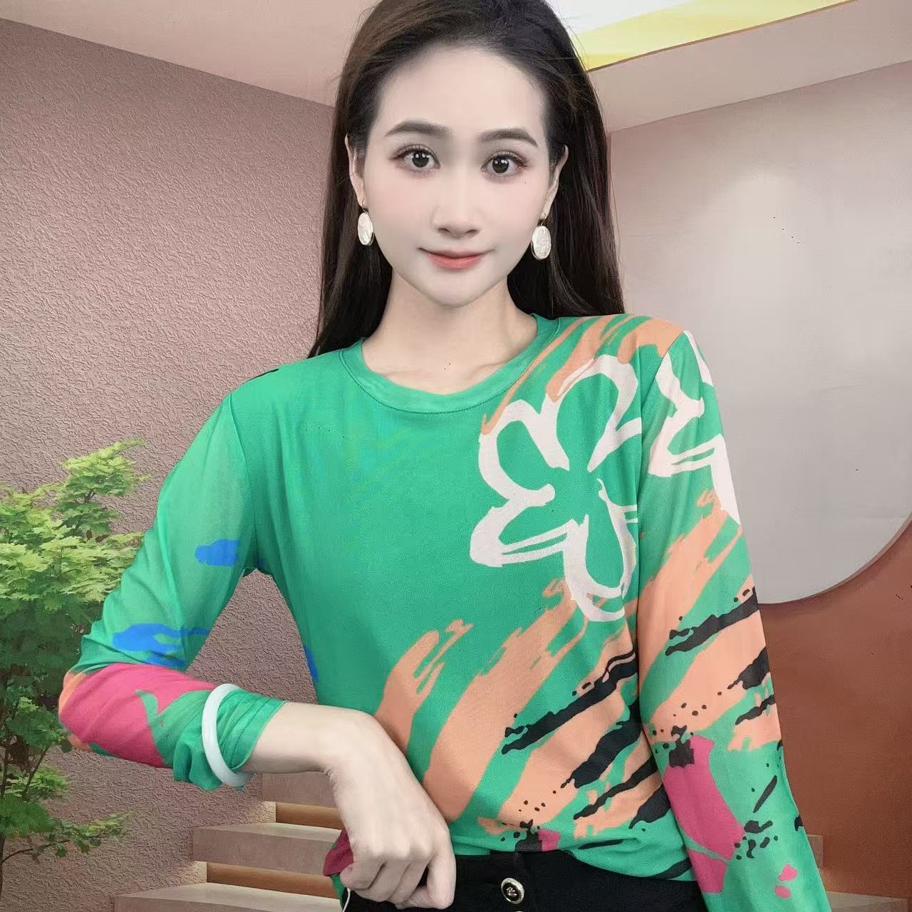 2025夏季新款长袖圆领肌肤纱时尚显瘦印花T恤上衣A372