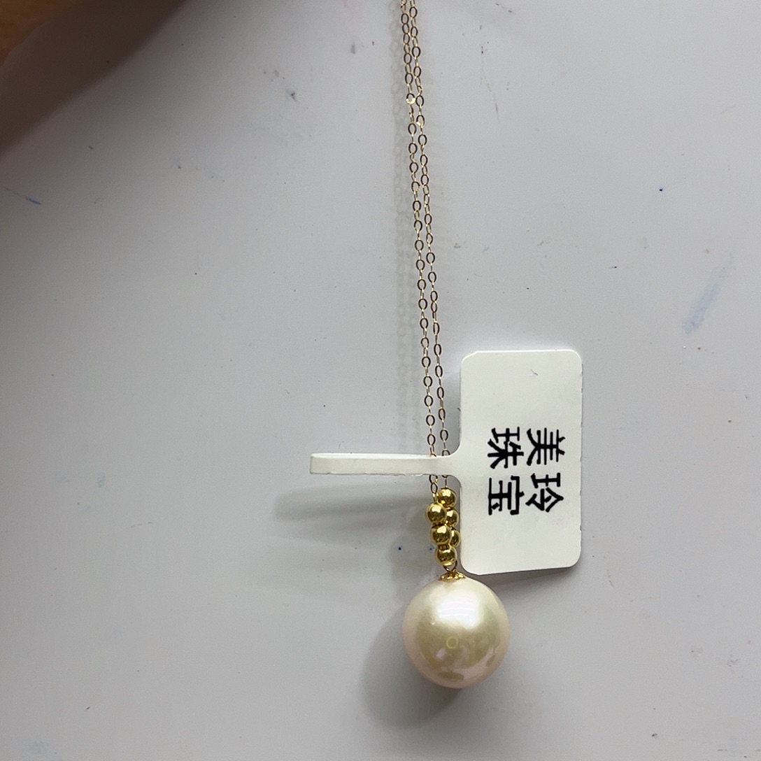 颈饰18K金镶嵌淡水珍珠