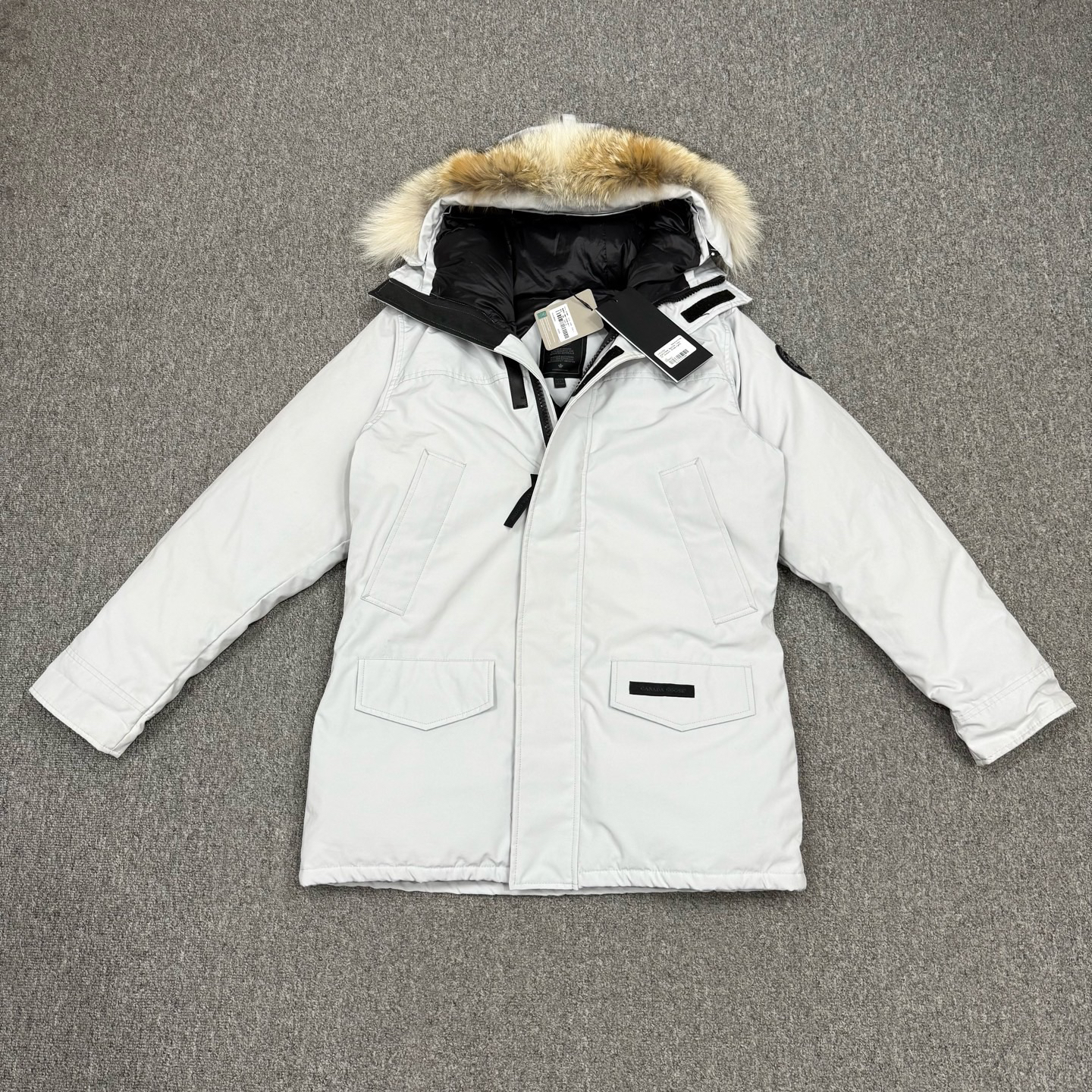 未使用 CANADA GOOSE 17910917Langford系列毛领羽绒服外套 L码