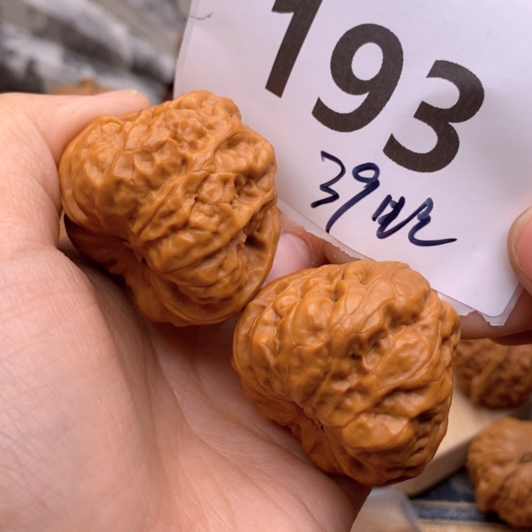 文玩核桃把件193号39蛙
