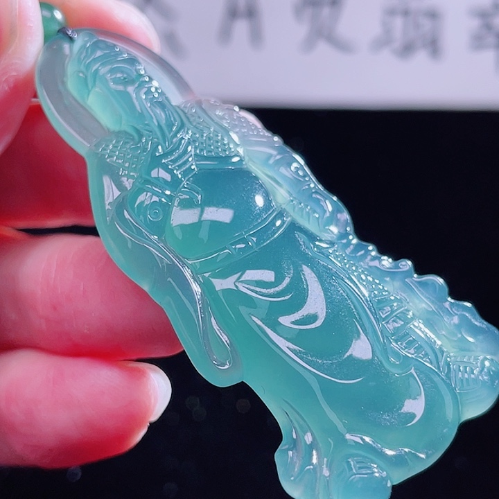 翡翠颈饰未镶嵌999999999