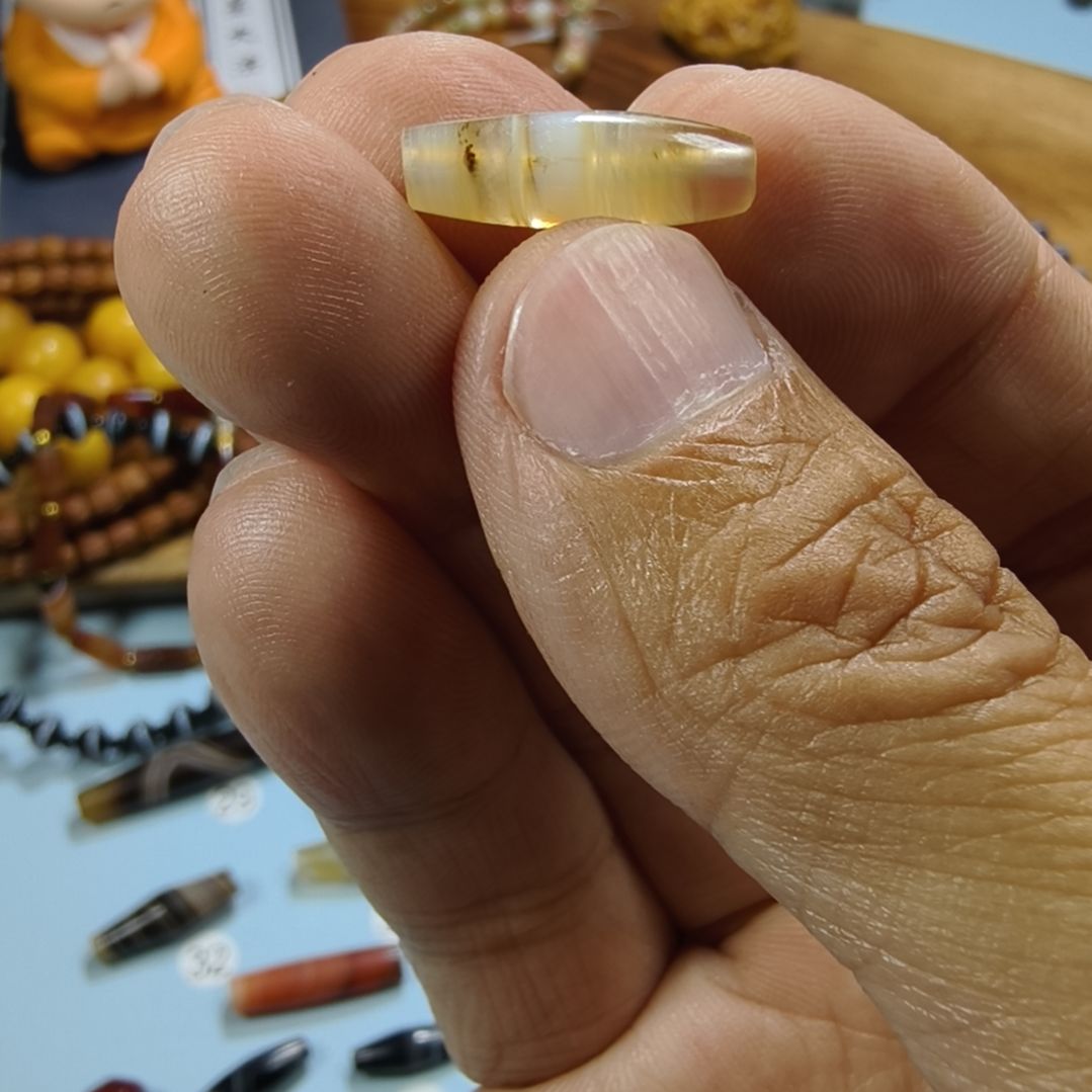 踩***外玛瑙/玉髓未镶嵌珠子天然原矿玛瑙珠子