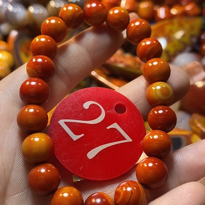 辉***儿玛瑙/玉髓未镶嵌手链