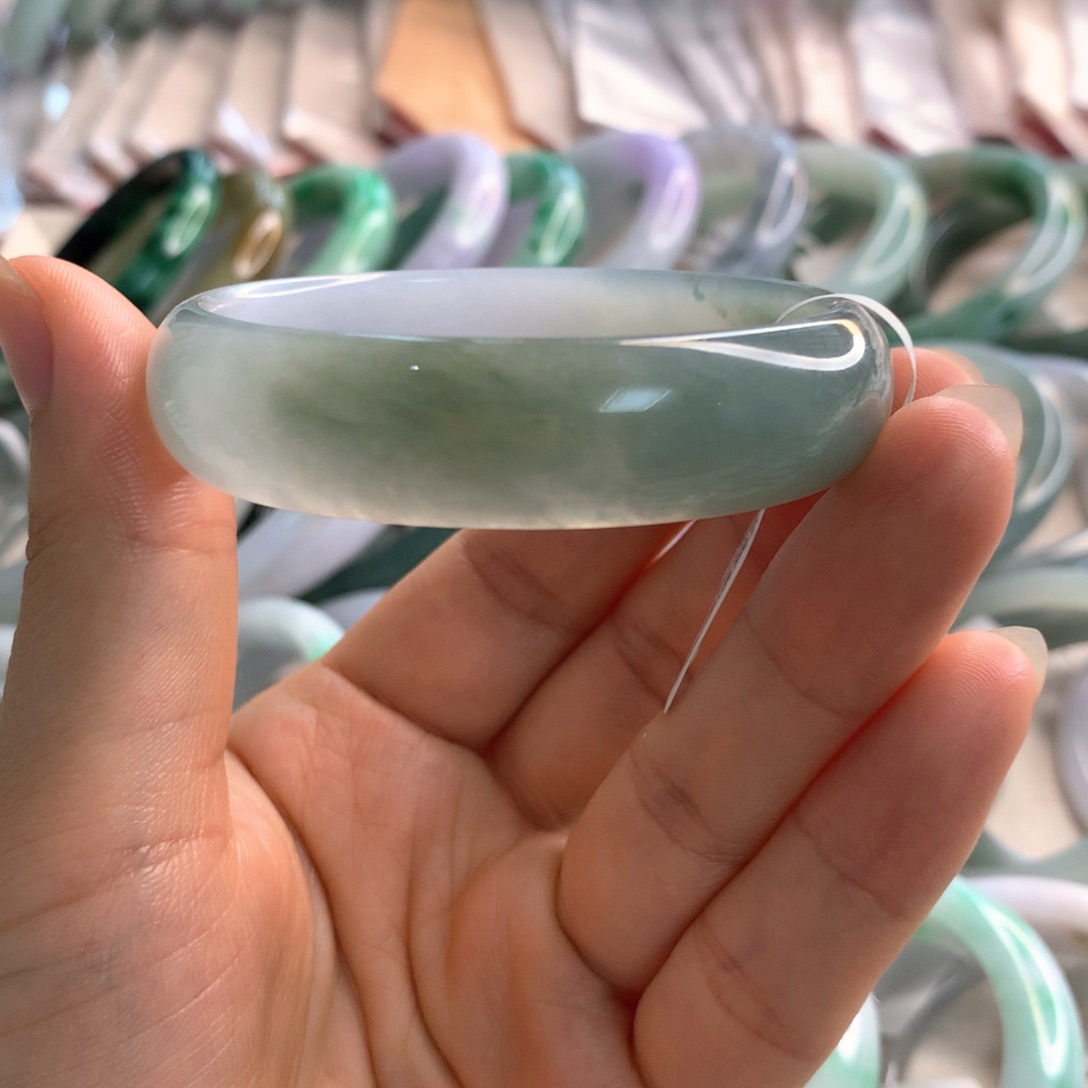 翡翠手镯未镶嵌贵妃53