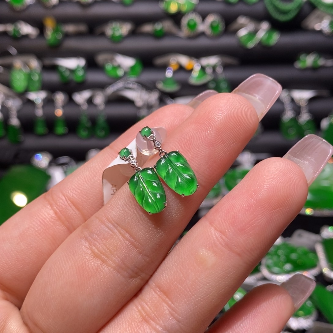 翡翠耳饰18K金镶嵌天然翡翠