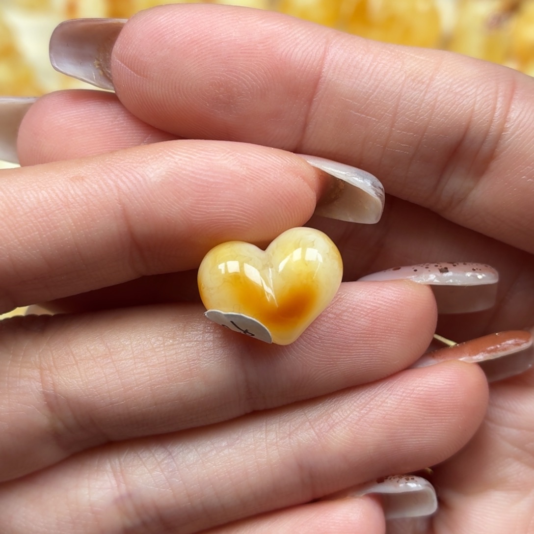 琥珀未镶嵌裸石蜜蜡