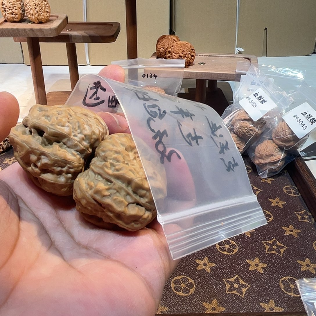 ㅤ***ㅤ文玩核桃把件蛤蟆头福利