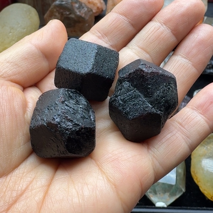 石材石流石3颗福利