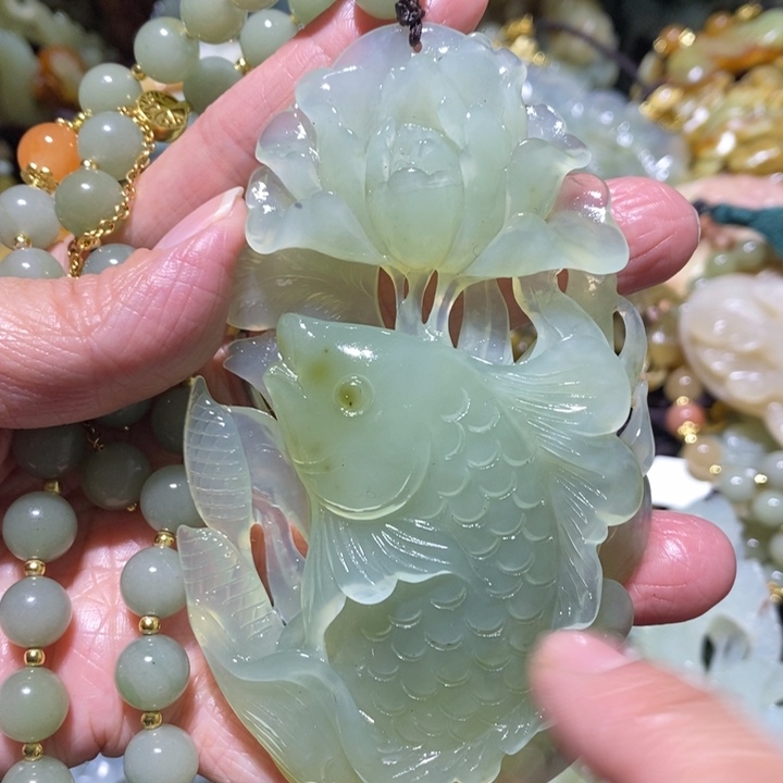 岫玉岫玉吊坠未镶嵌