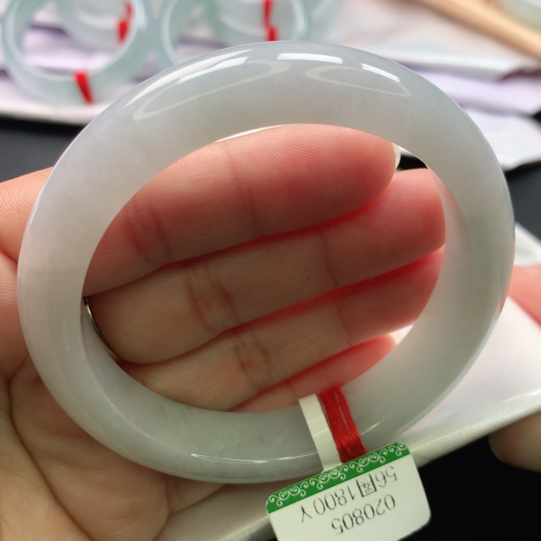 翡翠手镯未镶嵌缅甸56.57