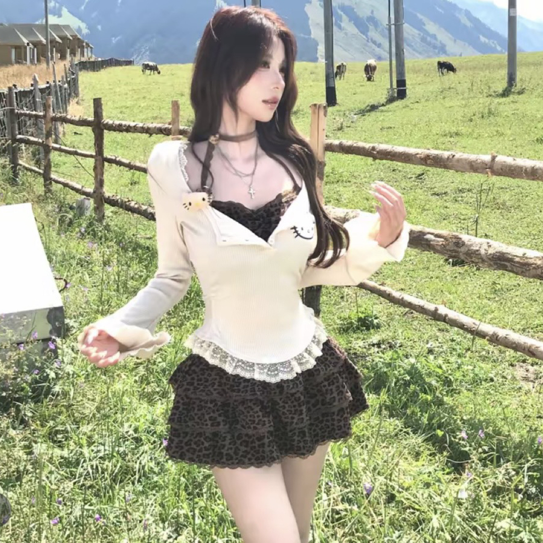 卡通少女感秋季辣妹豹纹假两件上衣搭配蛋糕裙纯欲套装