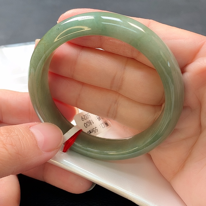 翡翠未镶嵌手镯手镯55