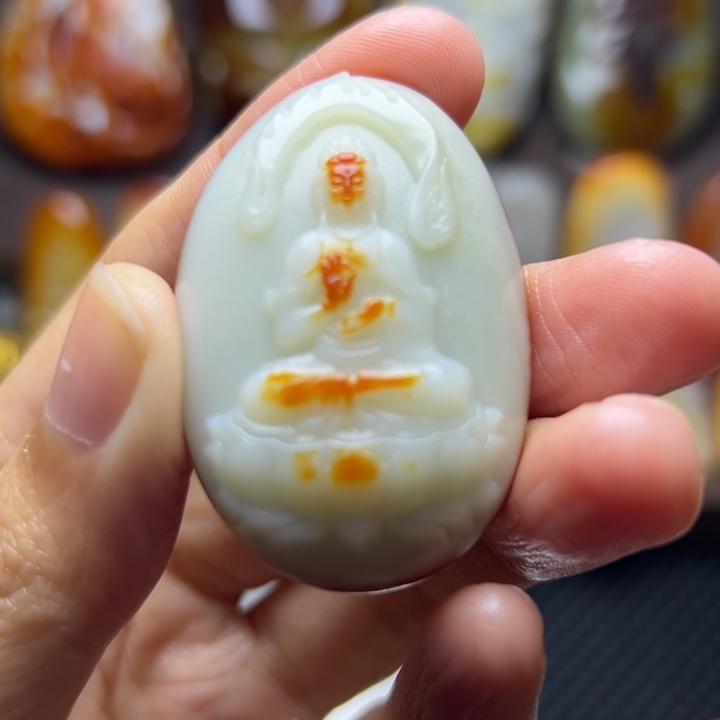和田玉未镶嵌颈饰