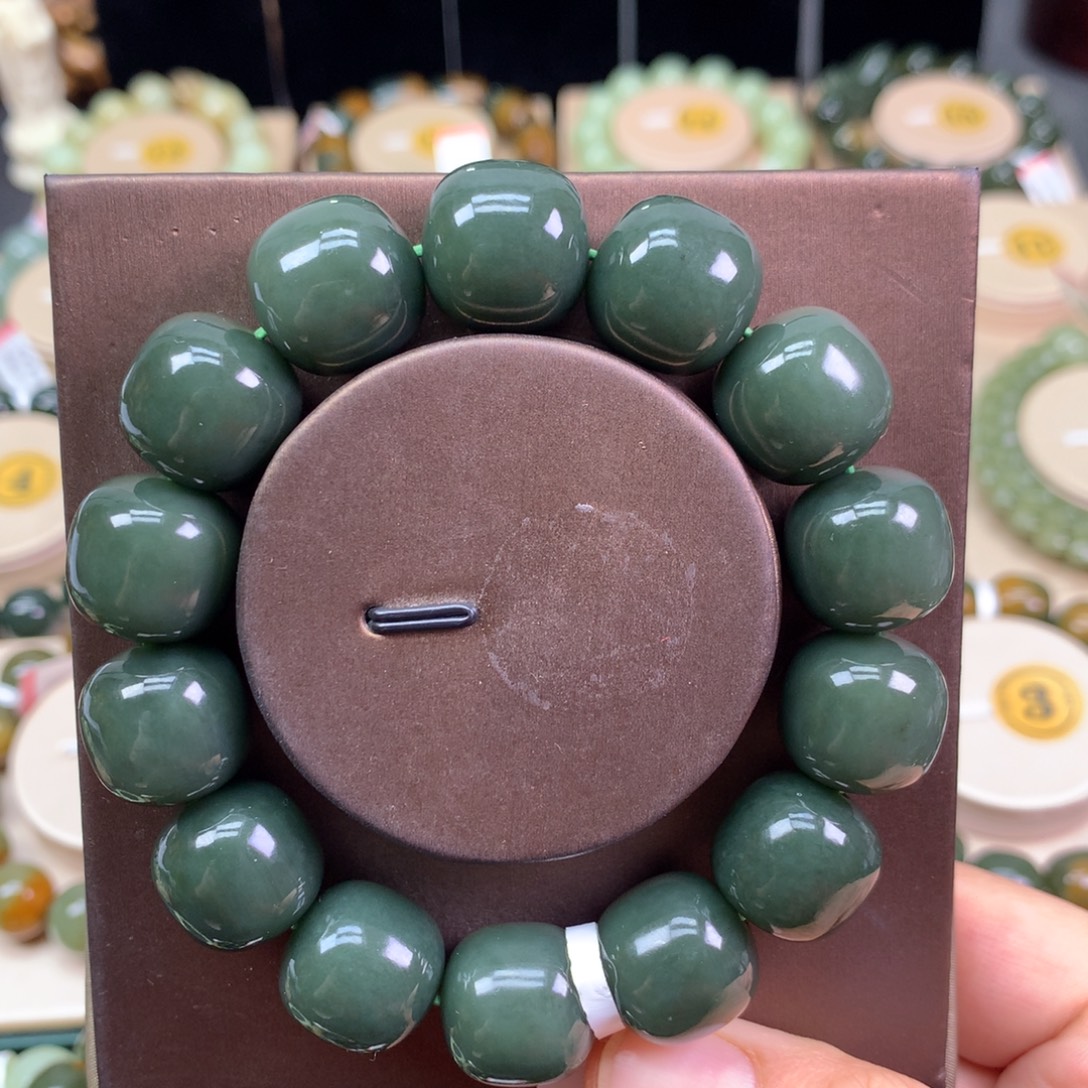 和田玉未镶嵌手链