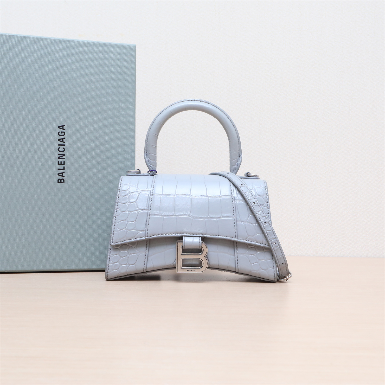 95新 Balenciaga/巴黎世家 【活动】沙漏 XS斜挎包灰色 P214764251