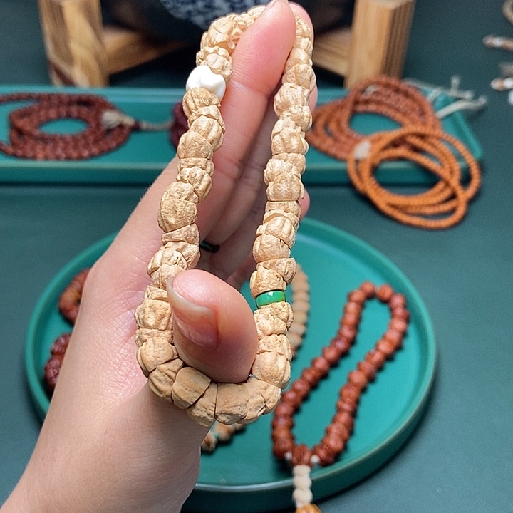 柏香籽/百香籽吊坠146.6