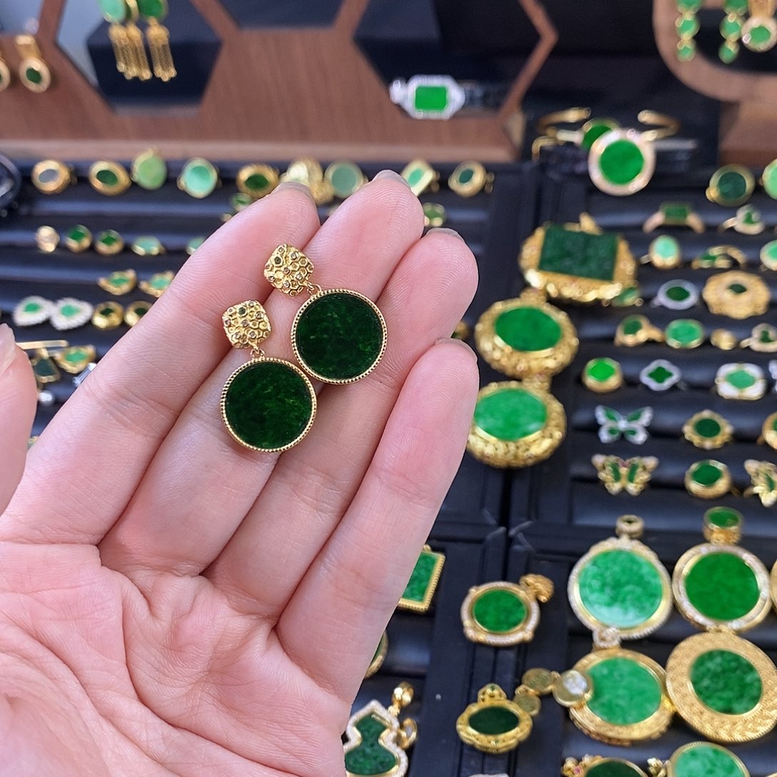 爱***子翡翠银S925镶嵌吊坠(不含链)缅甸翡翠耳饰