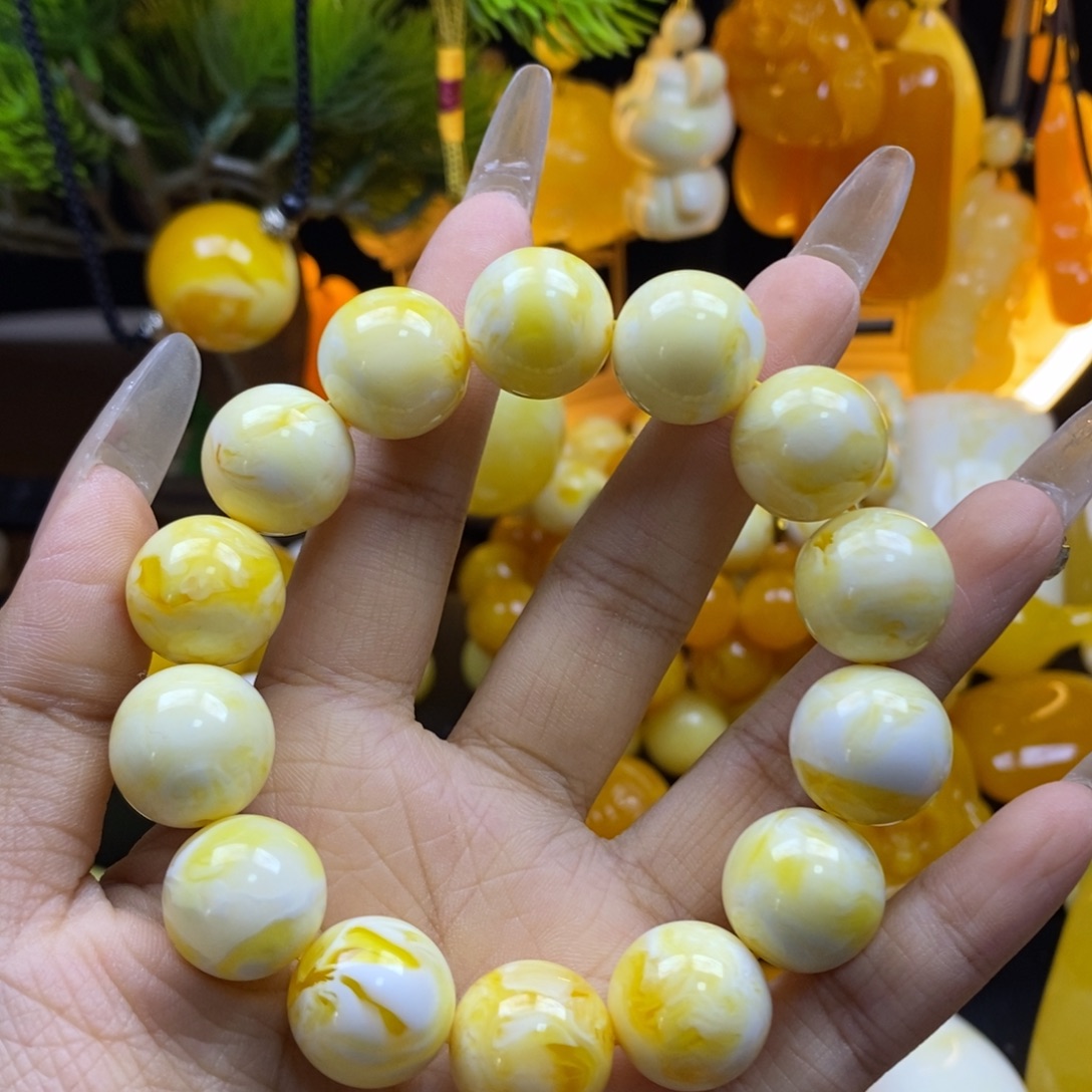 4***9精品珠子手串一条