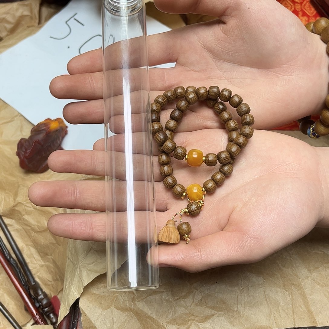 大叶紫檀（黑酸枝木类）