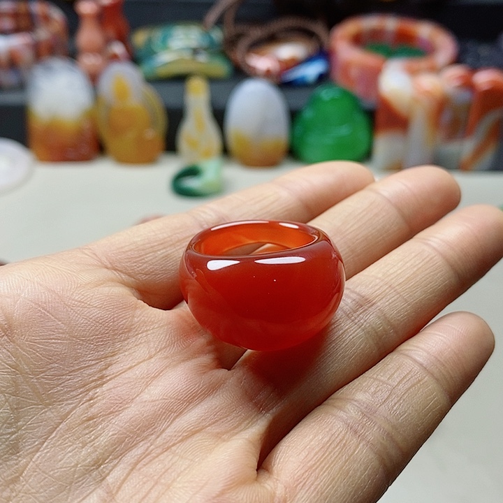 未镶嵌吊坠(不含链)玛瑙/玉髓灰****⁸