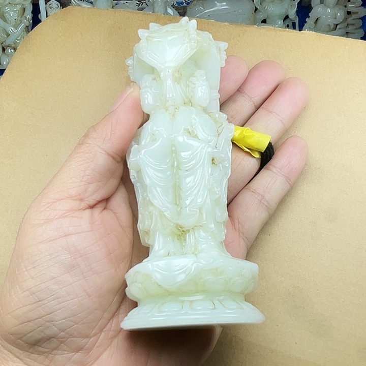 先***房和田玉（青白玉）未镶嵌颈饰