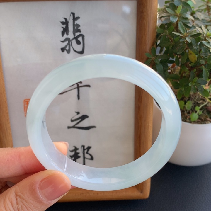 翡翠手镯未镶嵌翡翠手镯54