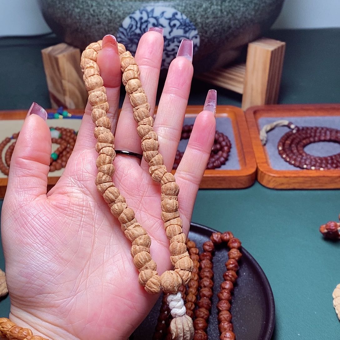 柏香籽/百香籽吊坠185