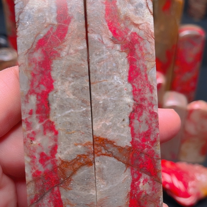 昌化鸡血石葛**成昌化鸡血石质地优良