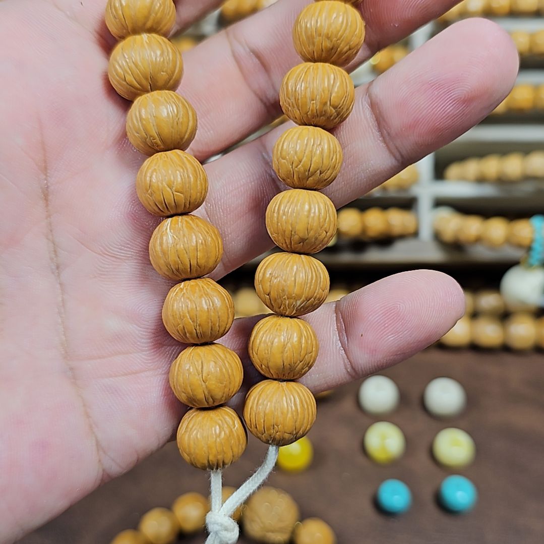 猴头核桃吊坠小土豪