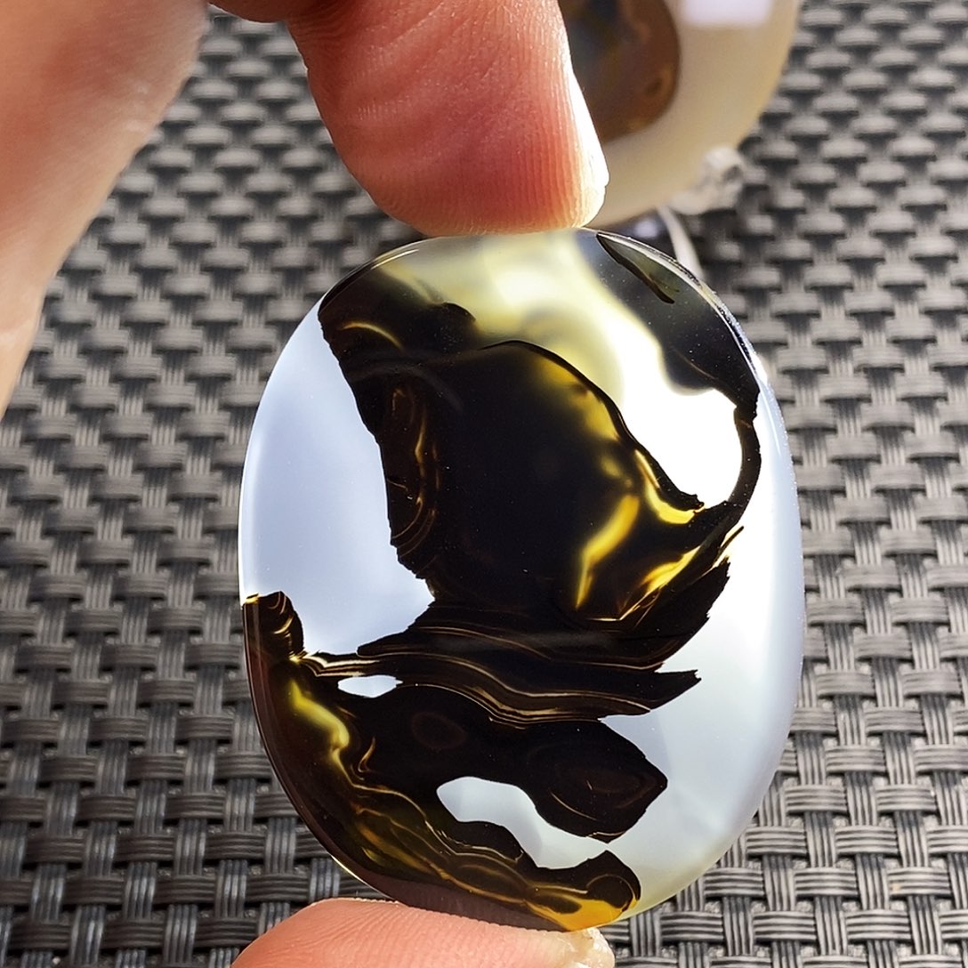 敬***阁玛瑙/玉髓未镶嵌吊坠(不含链)