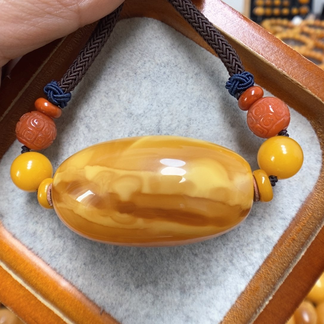 蜜蜡颈饰未镶嵌蜜蜡