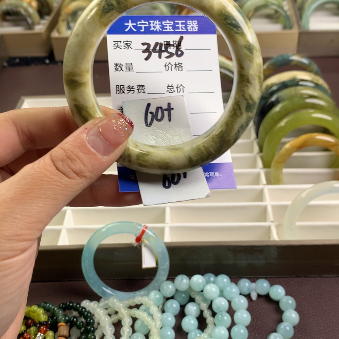 蛇纹石玉手镯未镶嵌3456